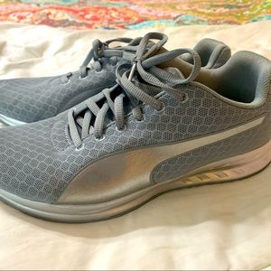 Women's Puma size 7.5 silver running shoes